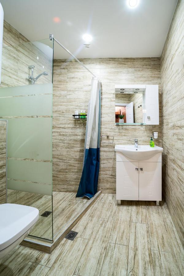 Colibri Central Apartment Varna Exterior foto